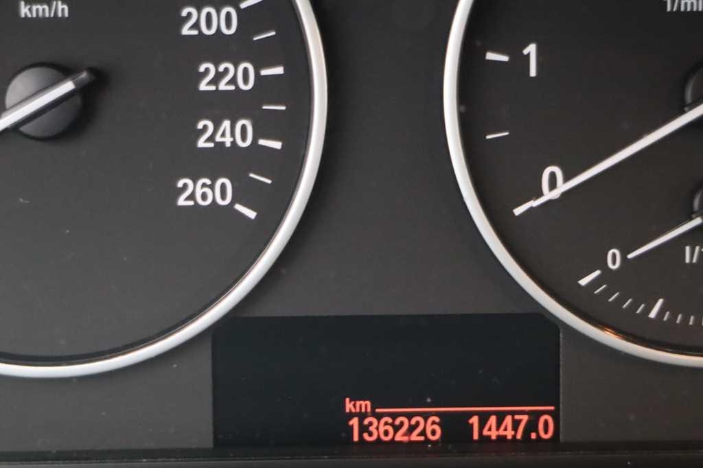 BMW X4 2017 фото 3