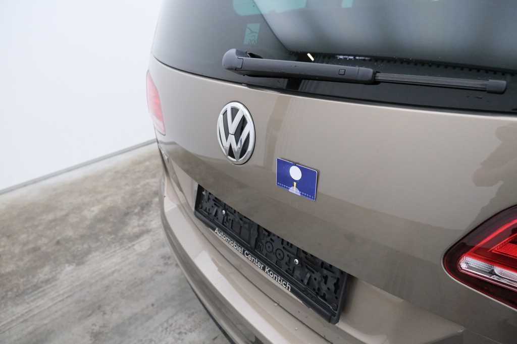 Volkswagen Sharan 2016 фото 18