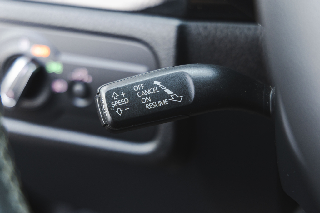 Volkswagen Touareg 2011 фото 16