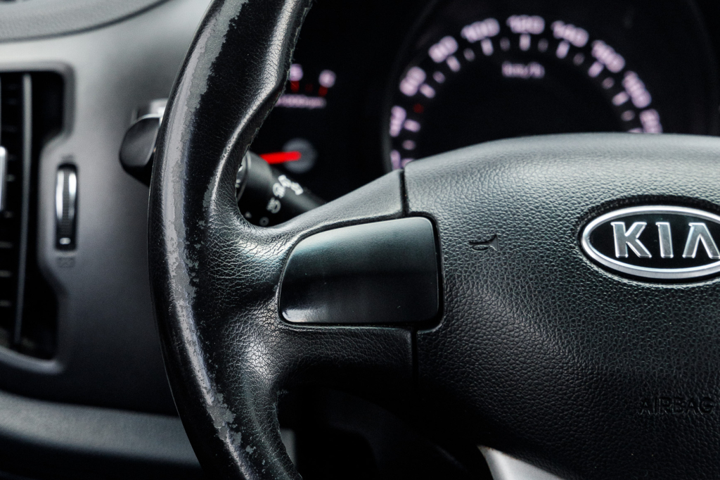 Kia Sportage III  2012 photo 19