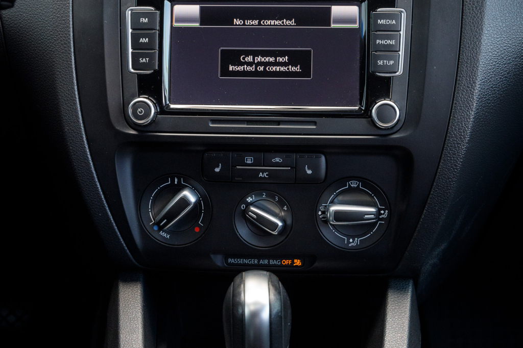 Volkswagen Jetta SE 2014 photo 18