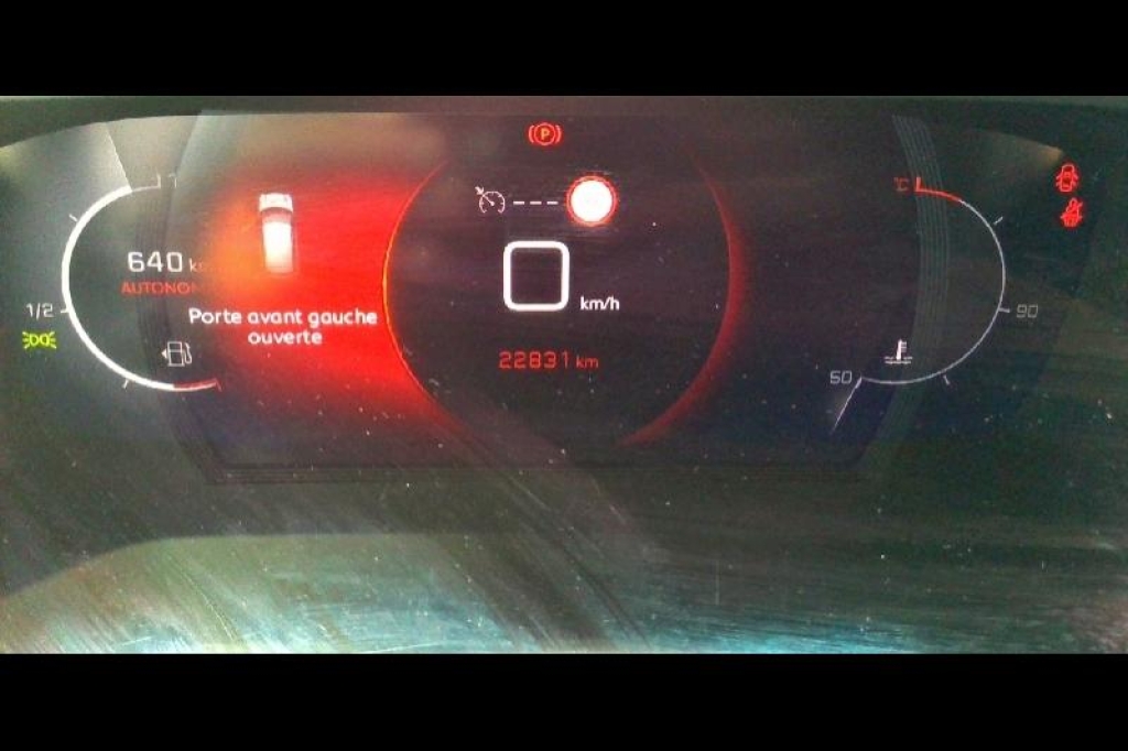 Peugeot 208 2020 photo 4