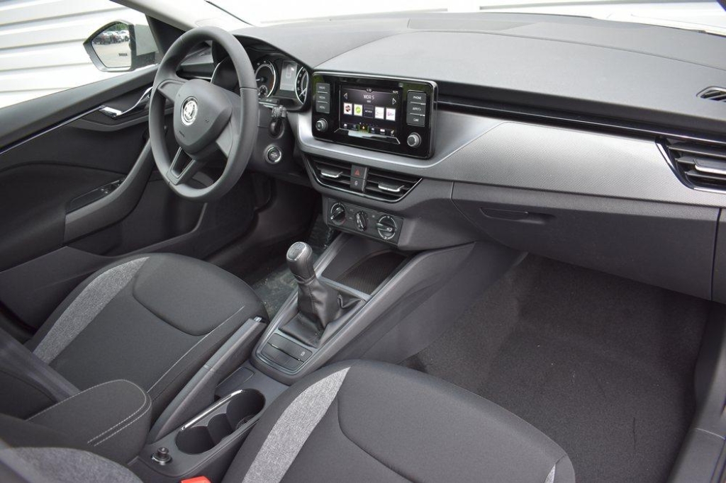 Skoda Scala 2020 фото 3