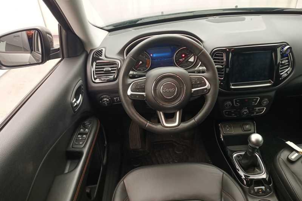 Jeep Compass 2018 photo 2