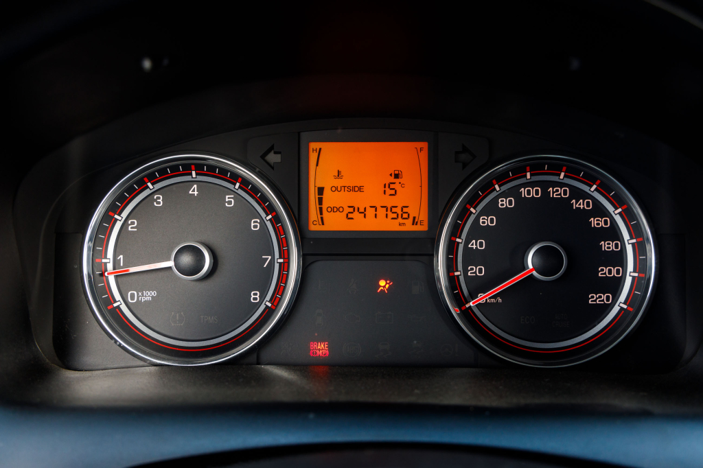 SsangYong Korando G20D 2012 photo 16