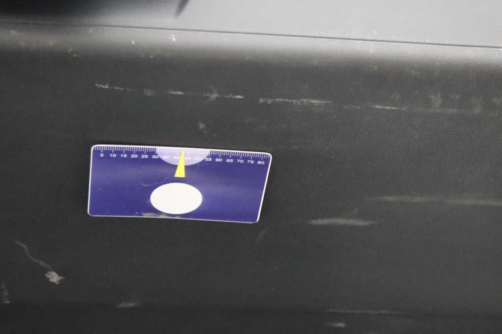 Jaguar E-Pace 2018 photo 21