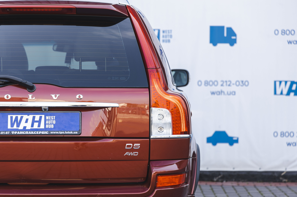 Volvo XC90 2013 фото 8