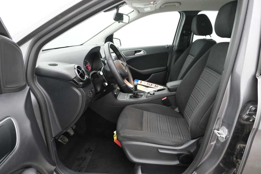 Mercedes-Benz B-Klasse 2017 photo 2