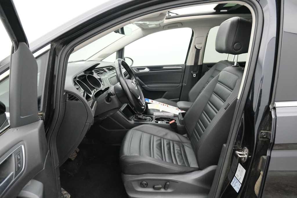 Volkswagen Touran 2017 фото 1