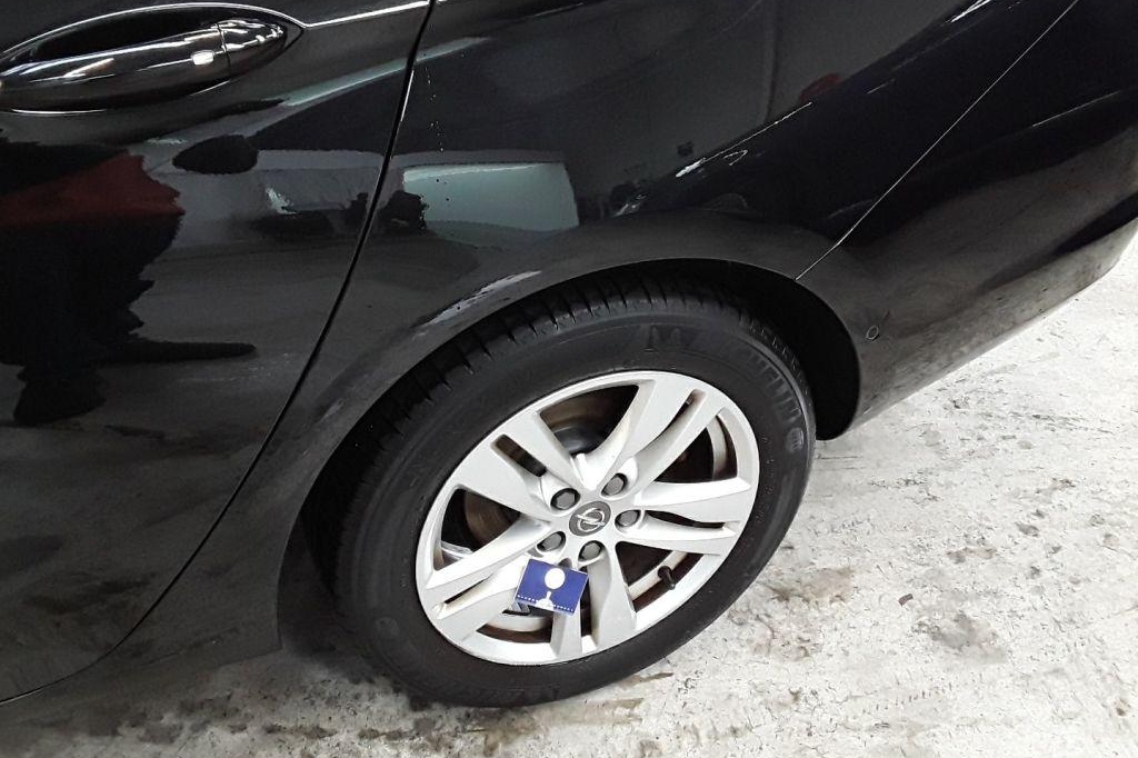 Opel Astra Sports Tourer 2017 фото 24