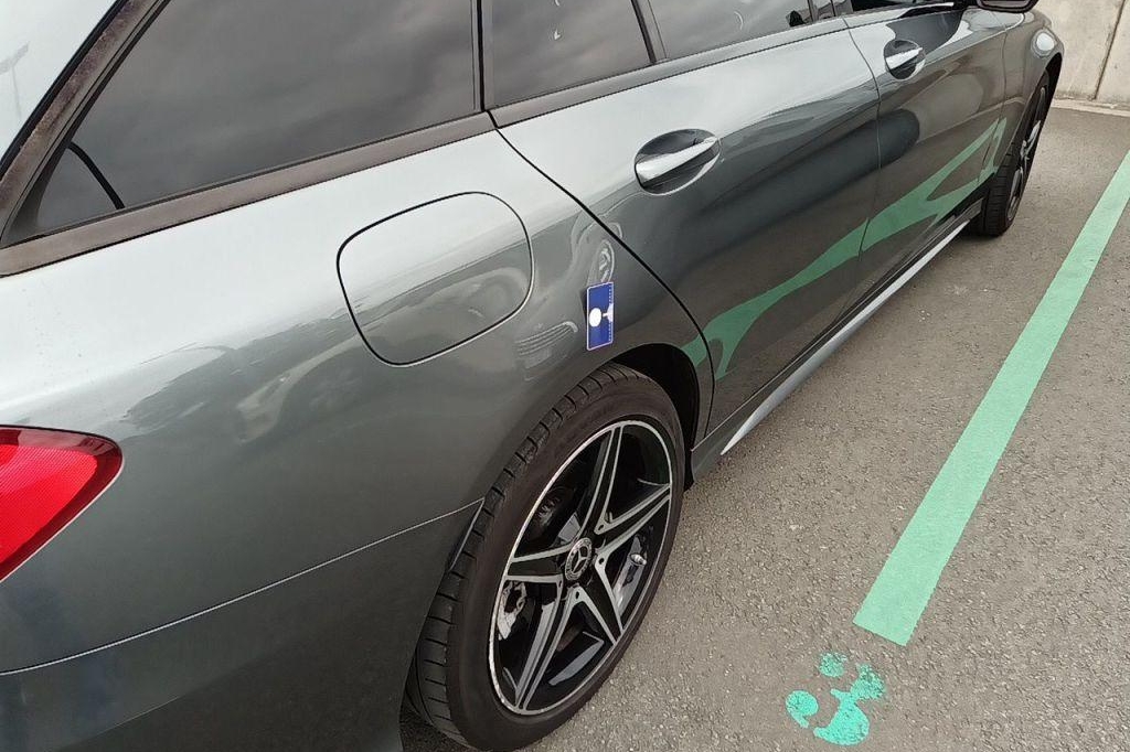 Mercedes-AMG C-Klasse 2017 фото 42