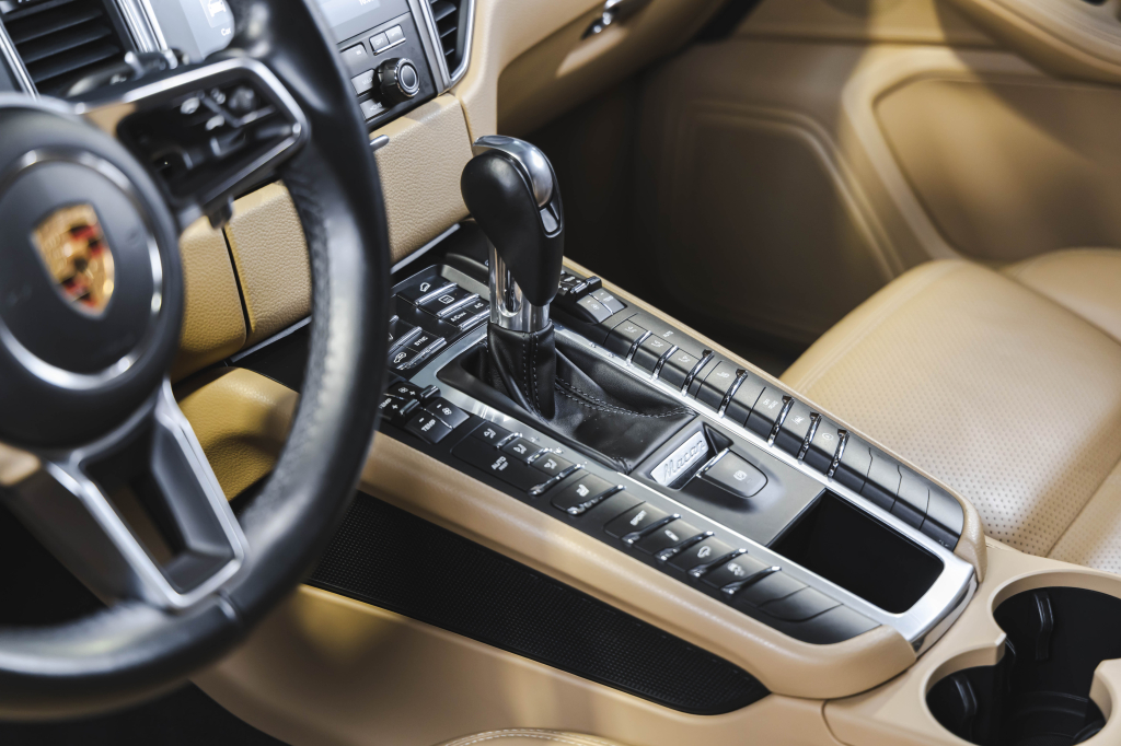 Porsche Macan 2016 photo 27