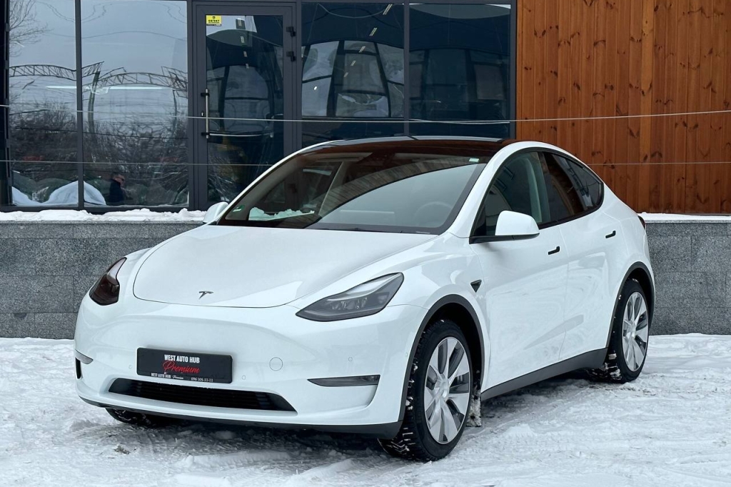 Tesla Model Y Long Range 75 kWh Dual Motor  2022 photo 2