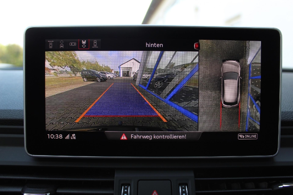 Audi SQ5 2019 photo 10