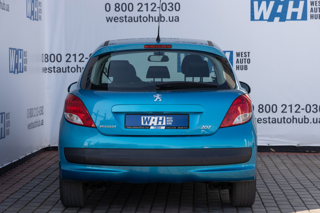 Peugeot 207 Urban Move 2011 photo 4
