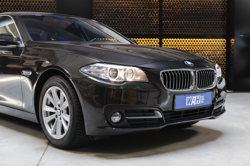 BMW 5 Series 2015 фото 4
