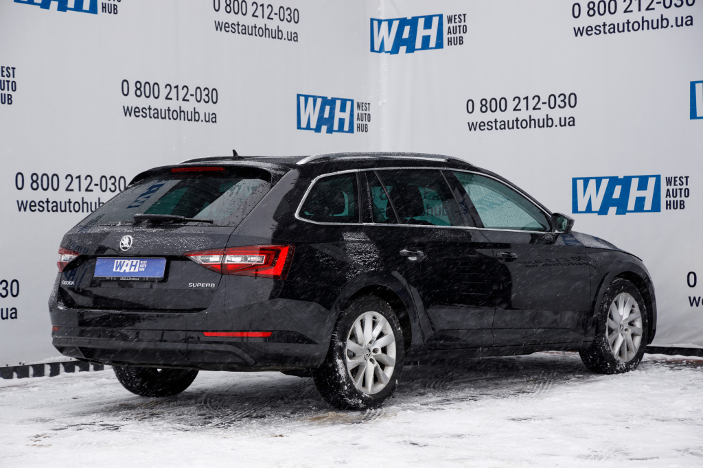 Skoda Superb фото 3