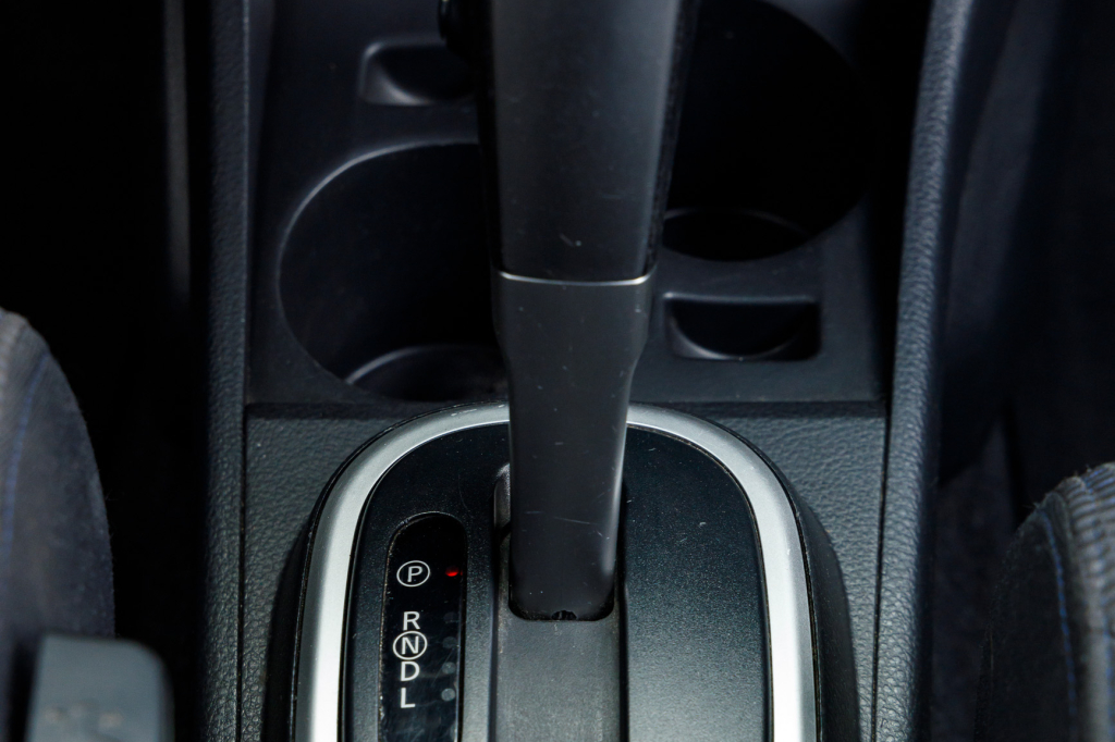 Nissan Versa 2008 фото 17