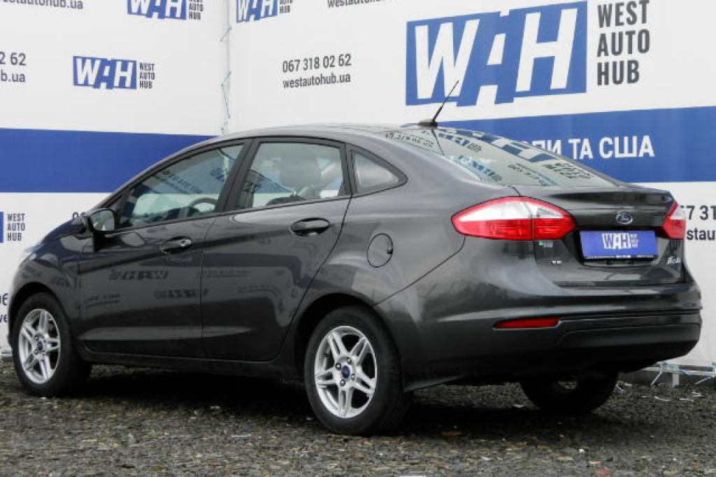 Ford Fiesta SE 2018 фото 5