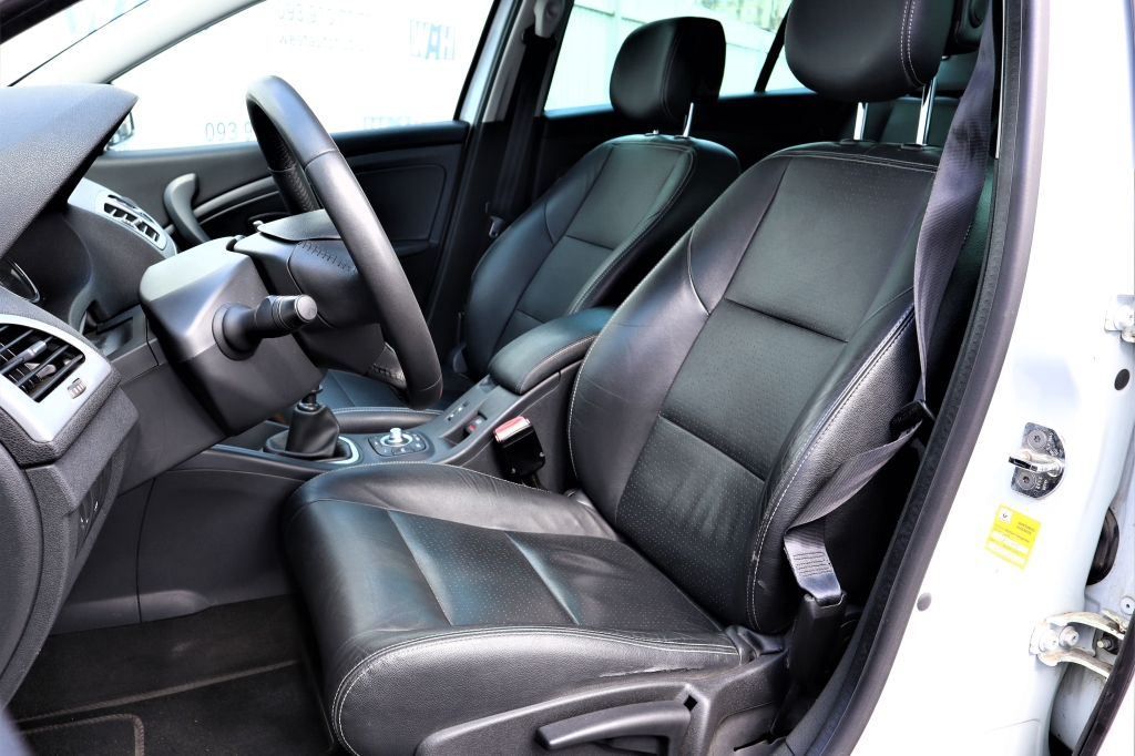 Renault Megane 2011 фото 14