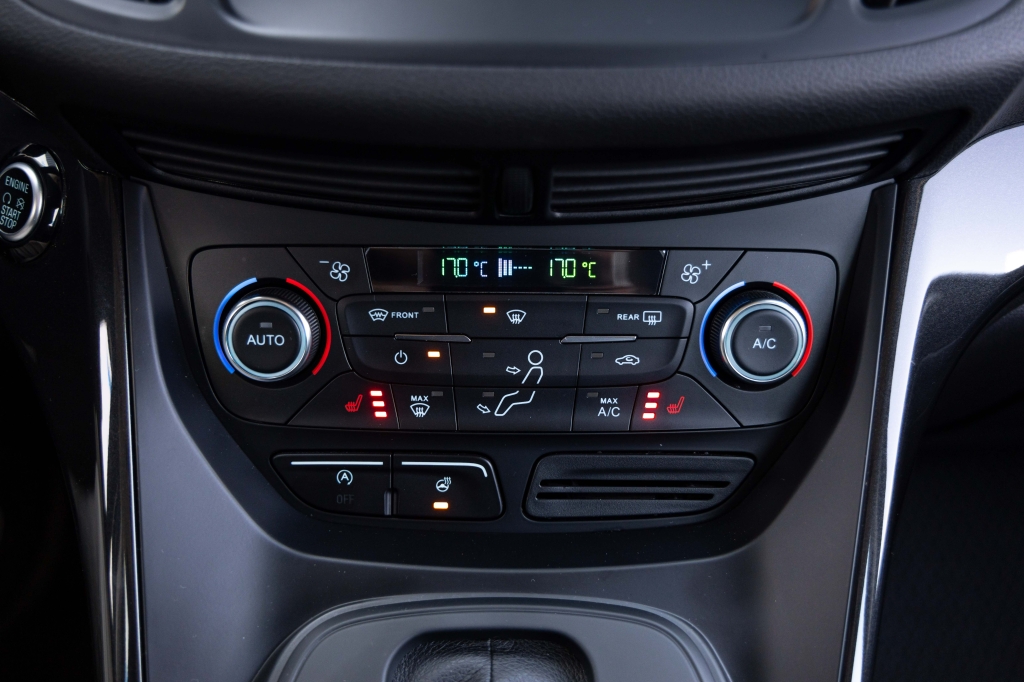 Ford Kuga 2019 фото 23