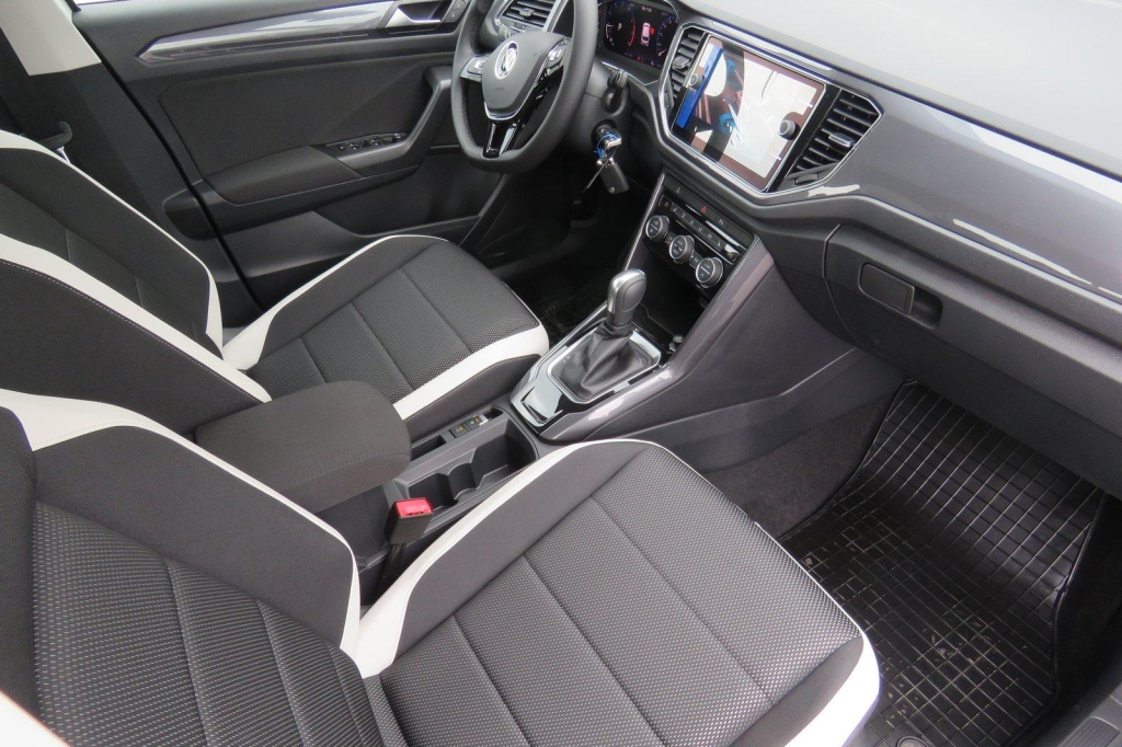 Volkswagen T-Roc 2021 фото 7