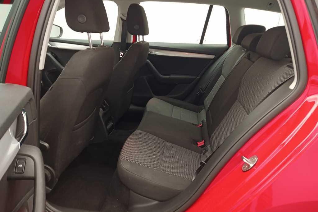 Skoda Octavia Combi 2017 photo 4