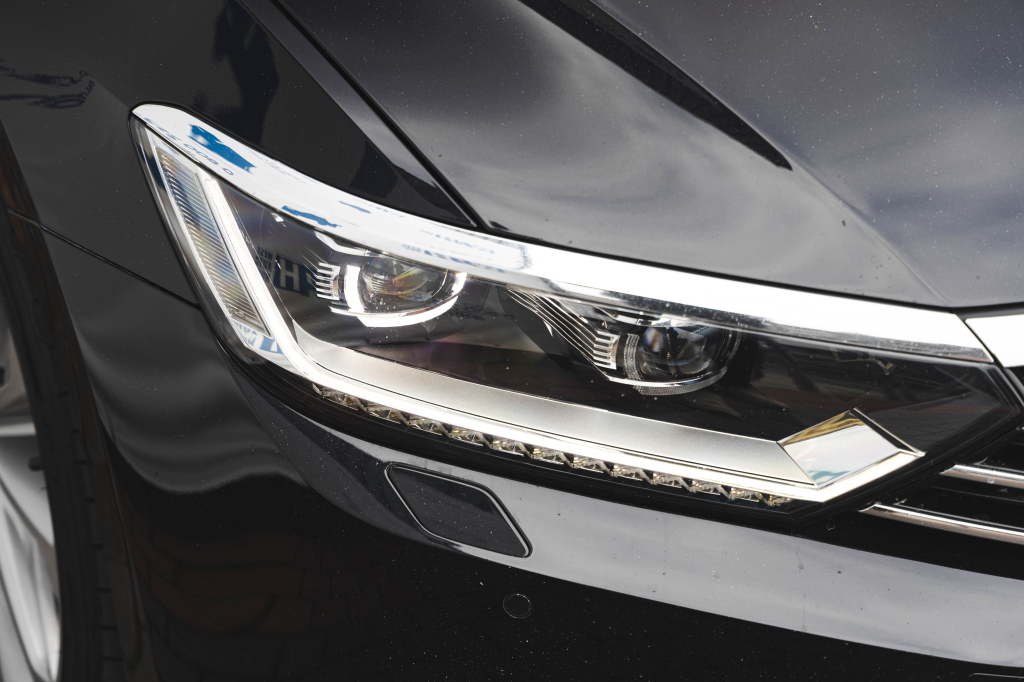 Volkswagen Passat BiTDi 4Motion 2016 фото 6