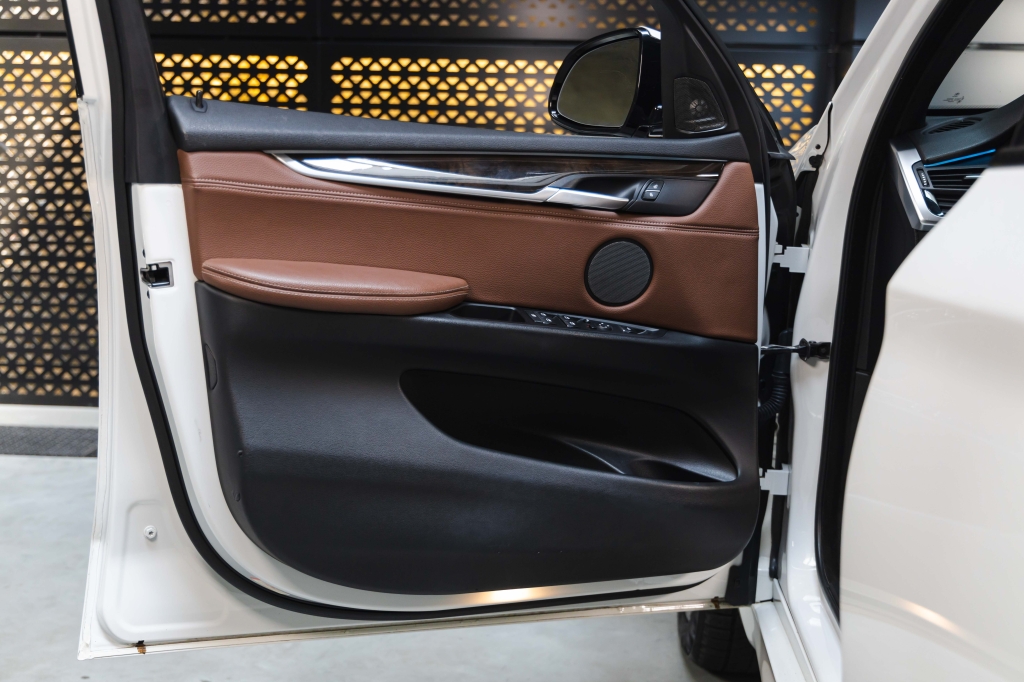 BMW X5 2017 фото BMW X5 2017 фото 13
