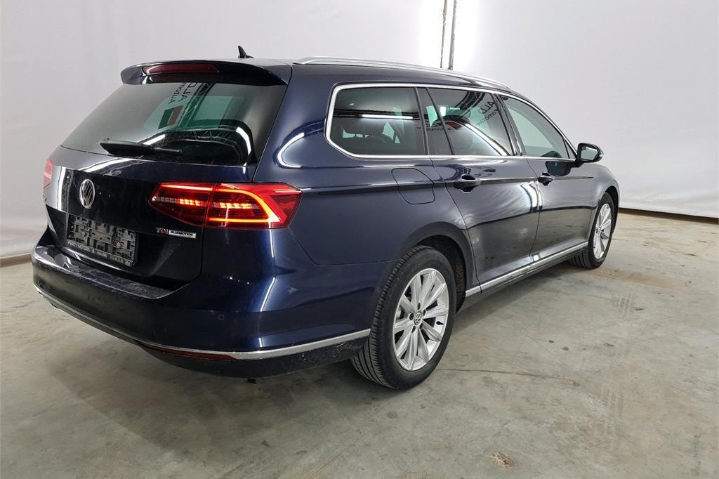 Volkswagen Passat Variant 2017 фото 3