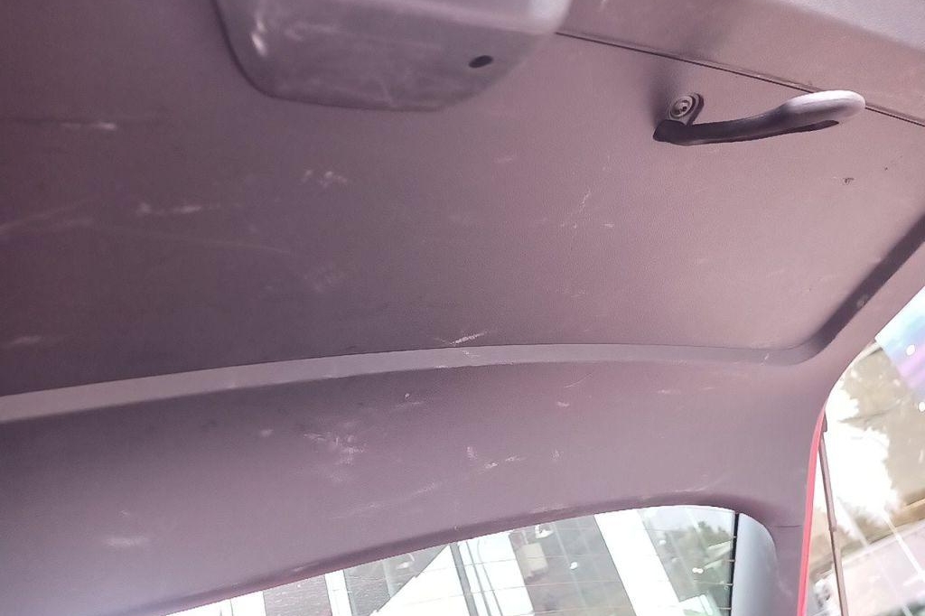 Skoda Octavia Combi 2018 фото 16