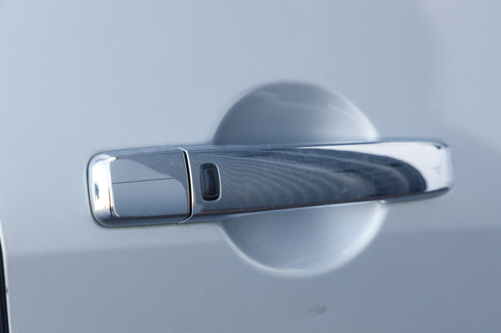 Nissan Quest 2012 фото 14