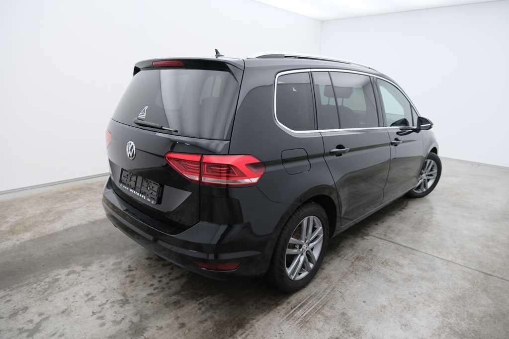 Volkswagen Touran 2016 фото 2