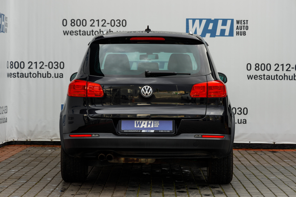Volkswagen Tiguan S 2012 photo 4