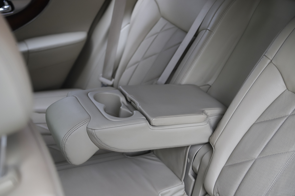 Infiniti FX 50 S 2008 фото 22