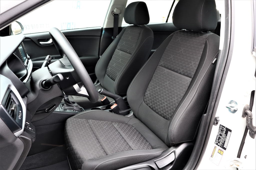 Kia Rio 2019 фото 6