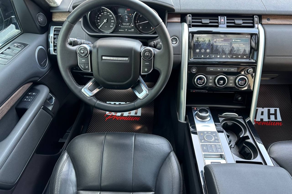 Land Rover Discovery HSE 2017 photo 20