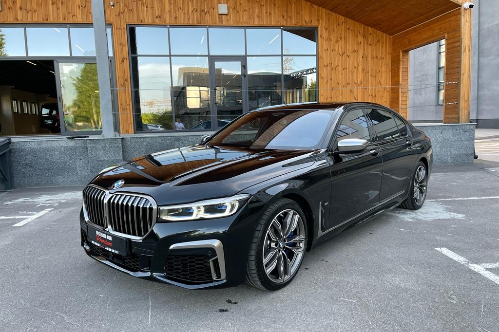 BMW 760 Long XDrive 2022 фото 2