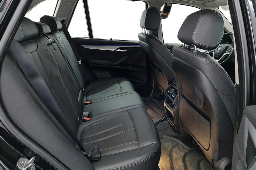 BMW X5 2017 фото 6