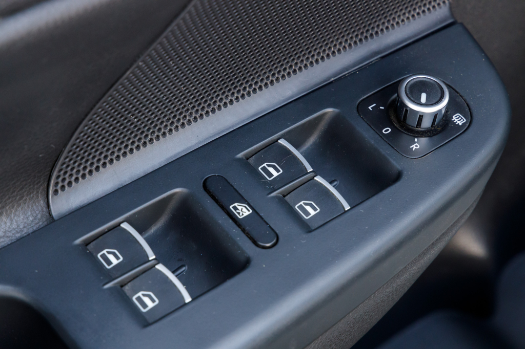 Volkswagen Golf VI 4MOTION 2011 photo 19