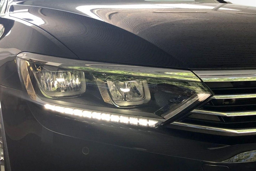 Volkswagen Passat Variant 2017 photo 7