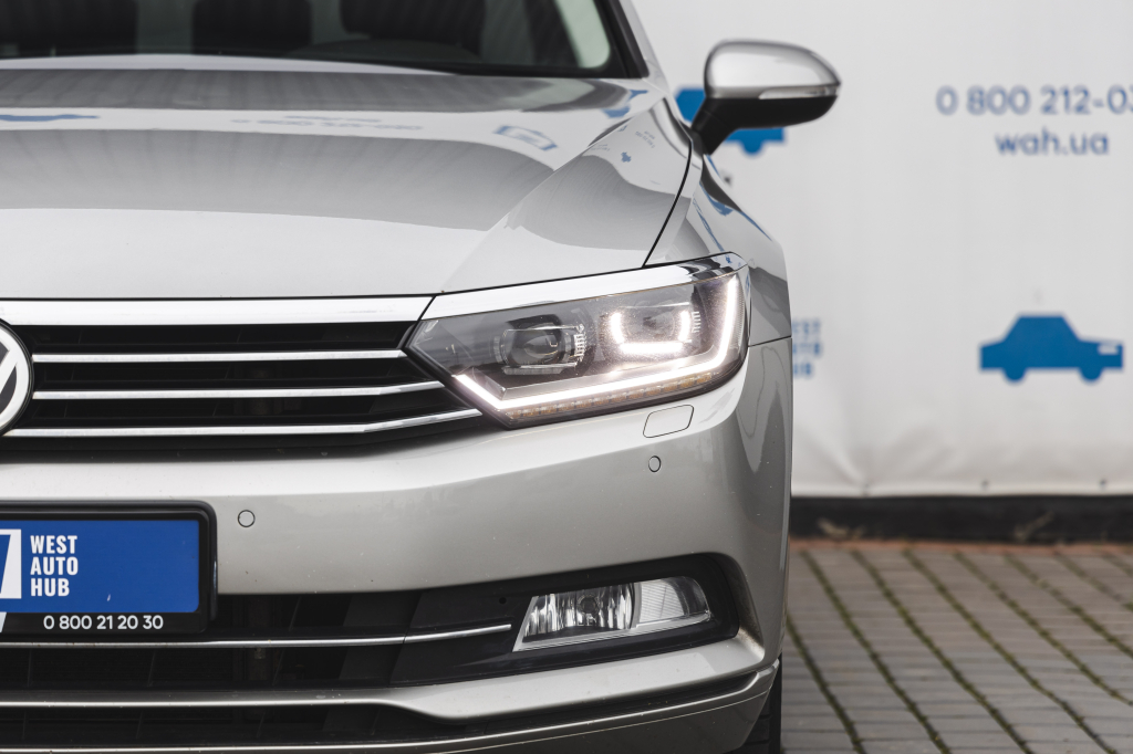 Volkswagen Passat 2016 photo 2