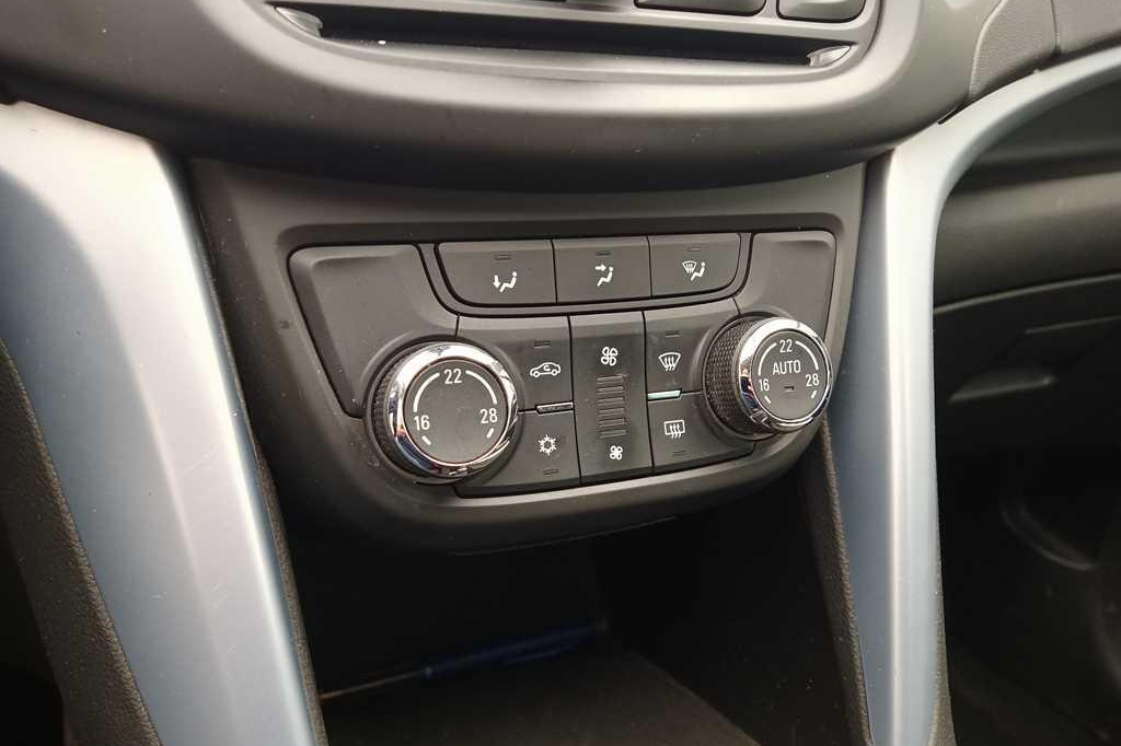 Opel Zafira Tourer 2016 photo 49