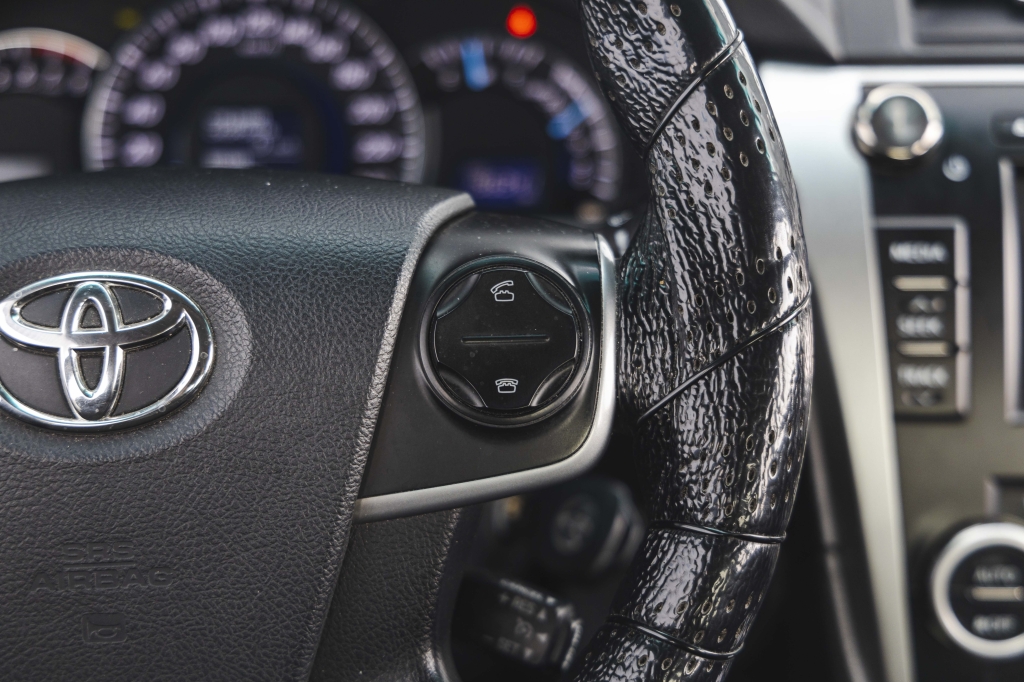 Toyota Camry 2013 фото 17