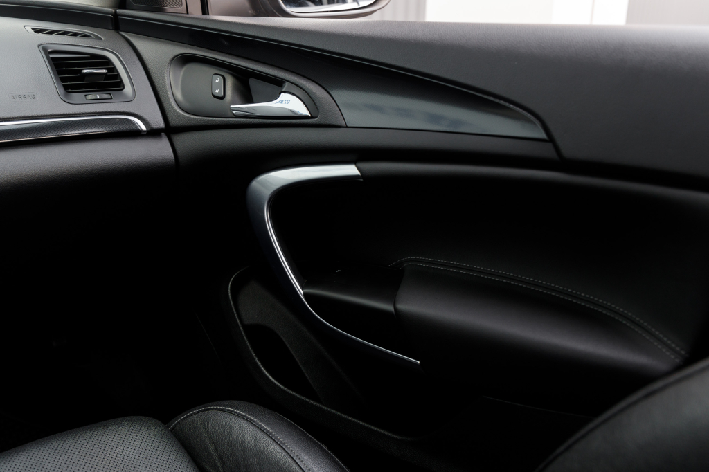 Opel Insignia фото 29