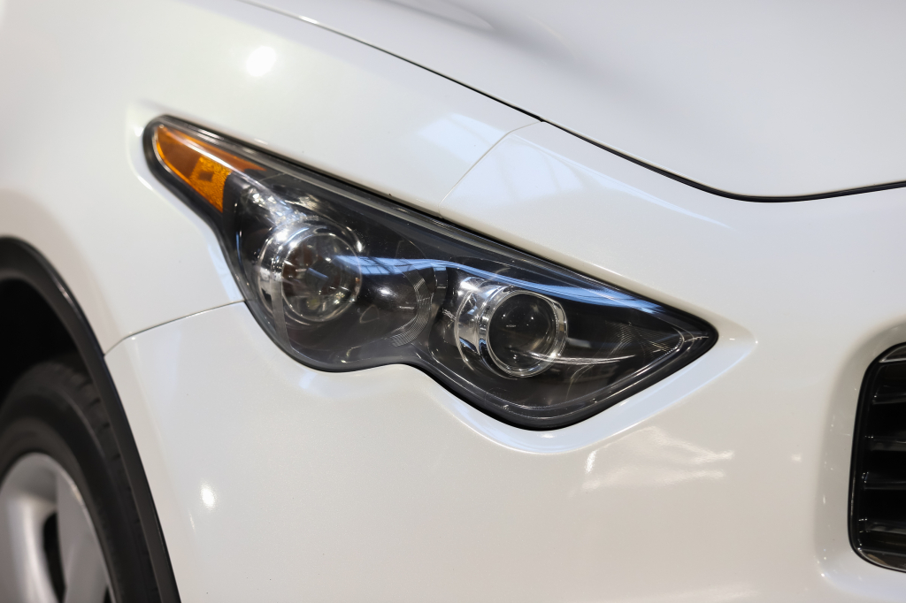 Infiniti FX 50 S 2008 фото 45