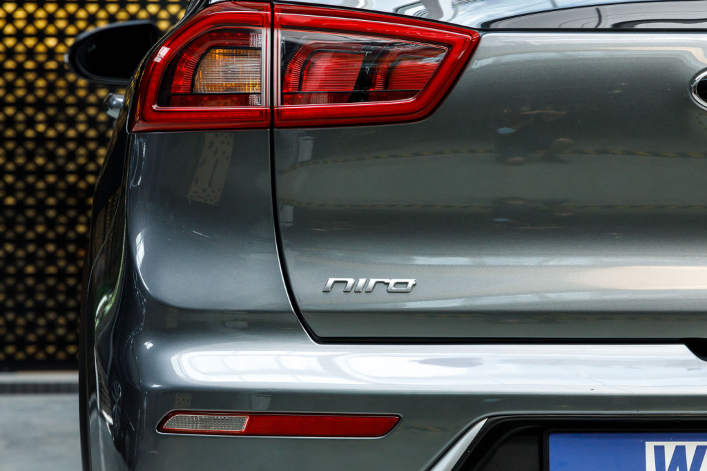 Kia Niro EX 2016 фото 30