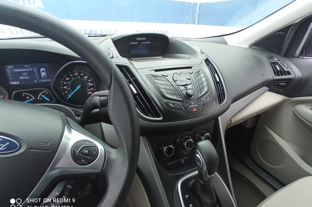 Ford Escape  4WHDR SE 2013 фото 8