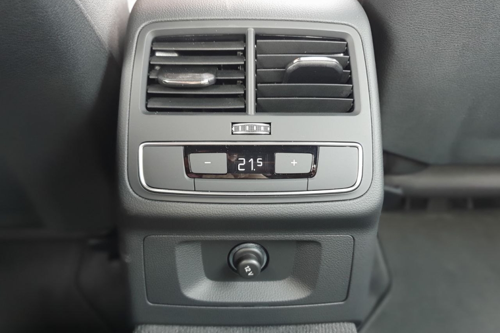 Audi A4 40 TFSI S-tronic 2023 photo 18