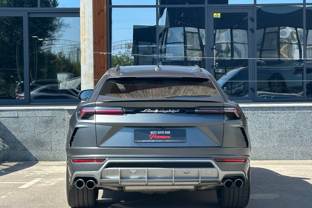 Lamborghini Urus 2019 фото Lamborghini Urus 2019 фото 5